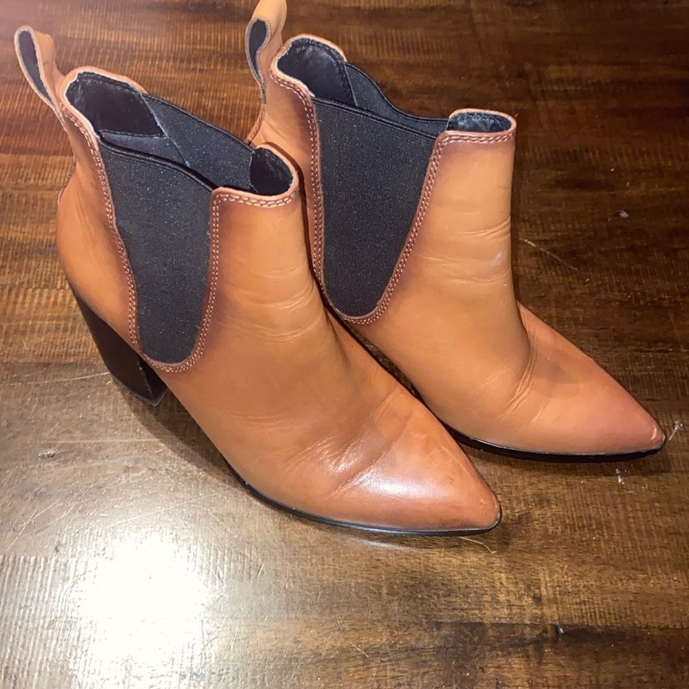 Steve Madden Women's Knoxi Fashion Boot ladies size 8